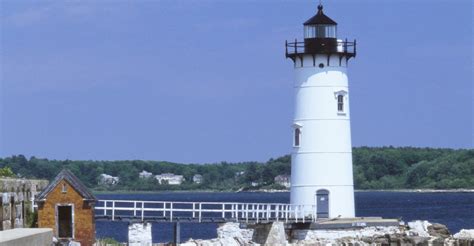 portsmouth-lighthouse-in-new-hampshire - New Hampshire Pictures - New ...