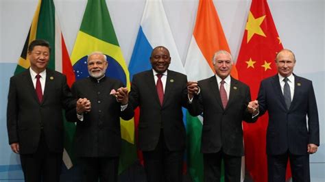 Brics back 'open world economy' that benefits all nations - BBC News