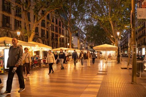 La Rambla in Barcelona at Night with People. Editorial Stock Photo - Image of city, historic ...