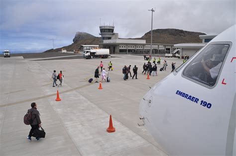 Remote St Helena airport shrugs off 'world's most useless' tag - Airline Ratings