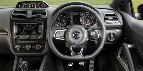 Volkswagen Scirocco Interior & Infotainment | carwow