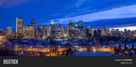 Calgary Skyline Image & Photo (Free Trial) | Bigstock