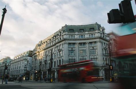 5 Areas in London to Visit for Some Serious Shopping | Love and London