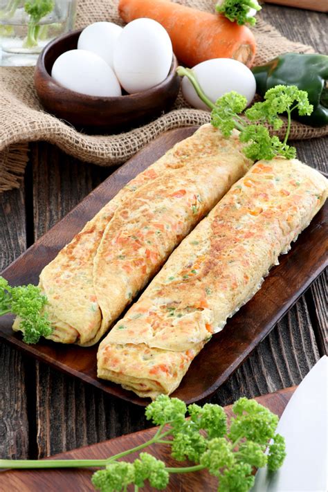 Korean Egg Roll Recipe (Gyeran Mari) | Foxy Folksy