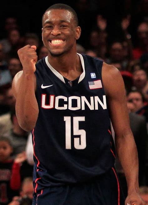 Kemba Walker Uconn : 2011 Kemba Walker Uconn Connecticut Huskies Uconn ...