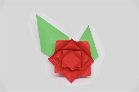 How to Make an Easy Origami Rose