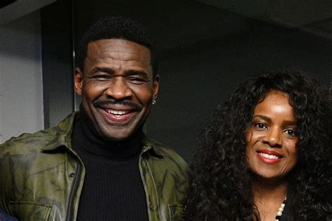 Photos: Meet The Longtime Wife Of NFL Legend Michael Irvin - The Spun