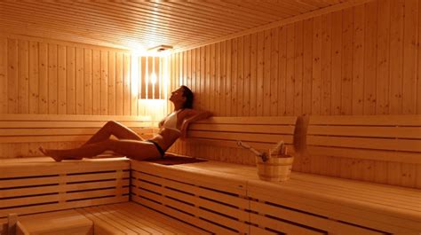 Tips on What to Wear in a Sauna? - Newly Updated 2022