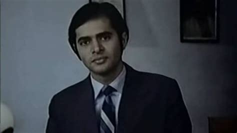 Farooq Sheikh was a lawyer but decided to act in films ' ₹750 ke lalach ...