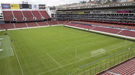 Liga pondrá butacas en todo su estadio "este año o a inicios del próximo"