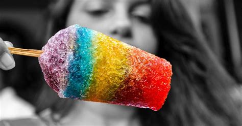 The Long & Fascinating History of Ice Gola, India's Go-To Summer Treat