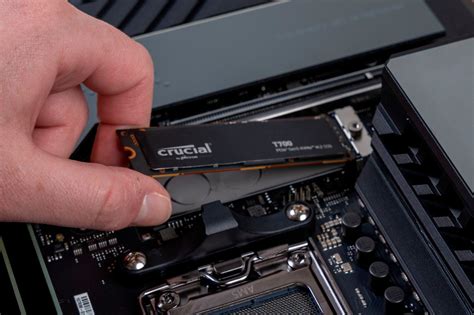 Crucial T700 1TB Internal SSD PCIe Gen 5x4 NVMe CT1000T700SSD3 - Best Buy