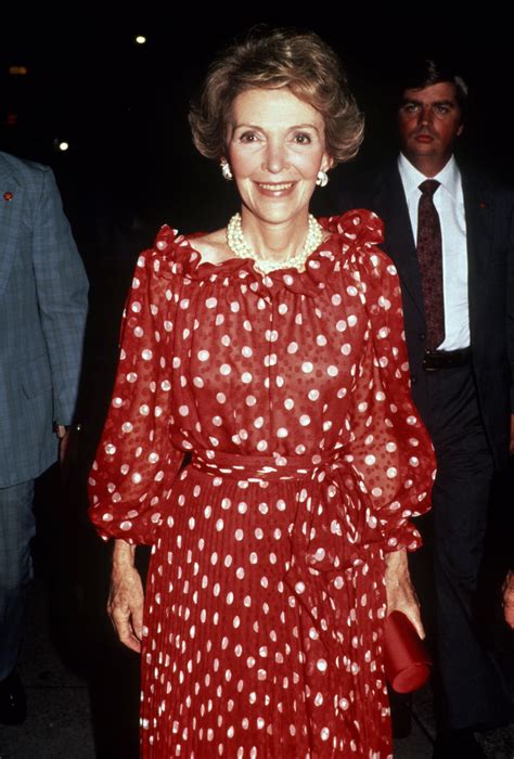 Nancy Reagan Death: Pictures of the Former First Lady's Fashions | Glamour