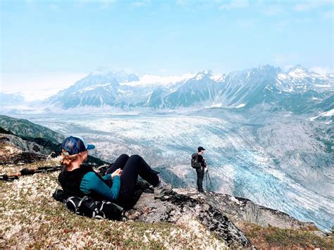 FLY-IN GLACIER HIKING ADVENTURE