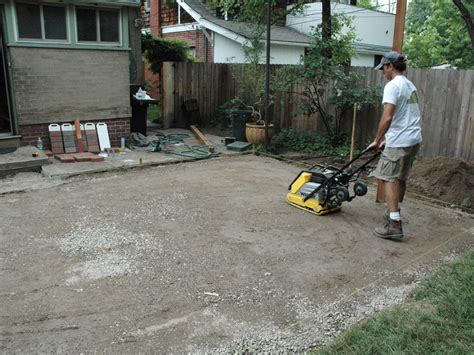 How to Lay a Brick Paver Patio | how-tos | DIY