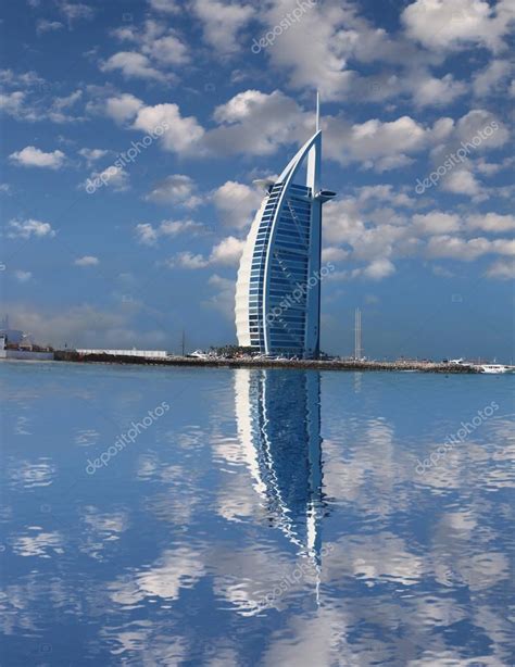 Burj Al Arab luxury hotel in Dubai, UAE – Stock Editorial Photo © samot ...