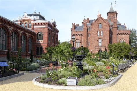 Smithsonian Institution Building (2) | Washington | Pictures | United States in Global-Geography