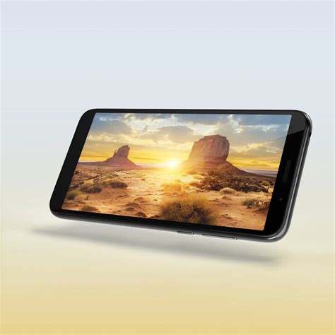 Motorola Moto E6 Play Smartphone Review – Tiny highlights ...