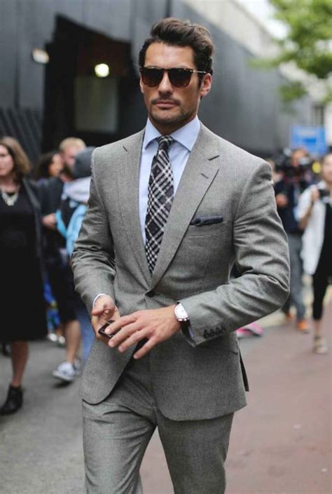 Light Grey Suit Color Combinations with Shirt and Tie - Suits Expert