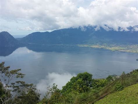 Empat Spot Favorit Danau Maninjau Sumatera Barat | Tagar