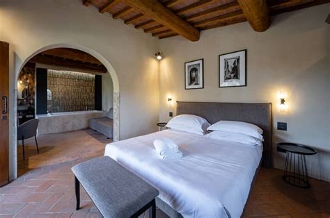 Rooms and suites in San Gimignano | Agriturismo Mormoraia, Val d'Elsa ...