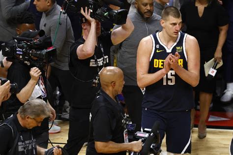 Jokic leads Nuggets past Warriors in NBA thriller | ABS-CBN News