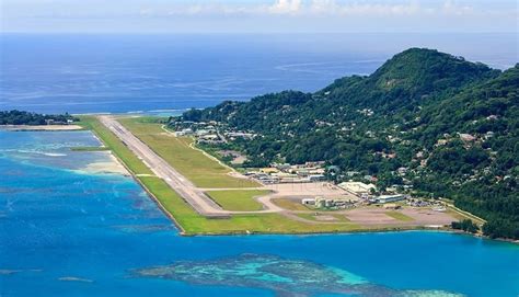 Seychelles International Airport: duty free, money exhange