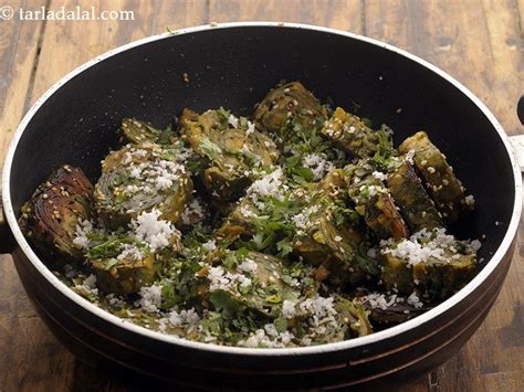 paatra recipe | Gujarati parta | Gujarati patra farsan | steamed patras | Recipe | Gujarati ...