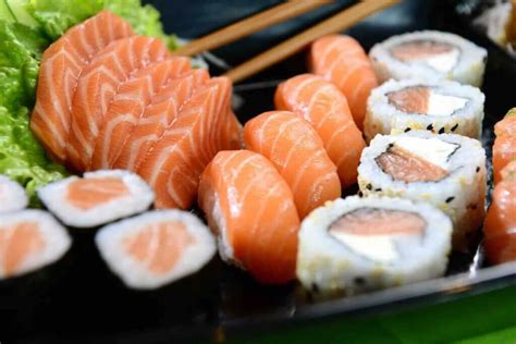 7 Top Places to Find the Best Sushi in Maui (2023)