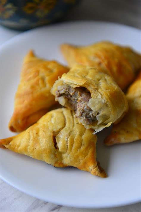 Uzbek Samsa | Baked Mini Meat Pies