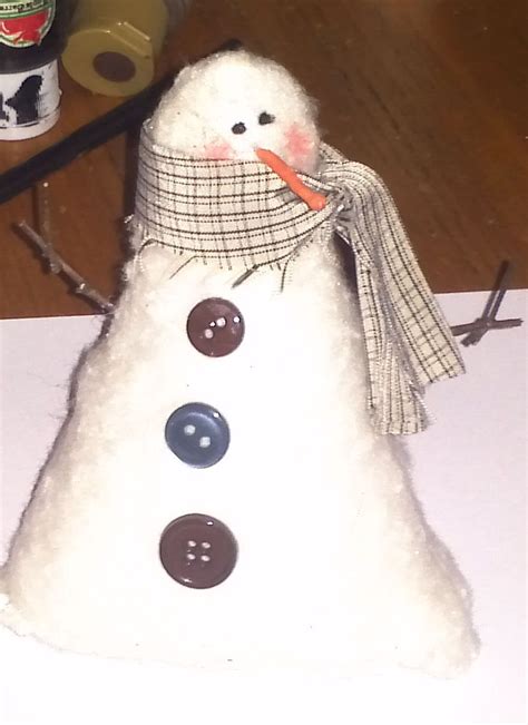 How to Make a Primitive Snowman | Snowmen patterns, Snowman crafts ...