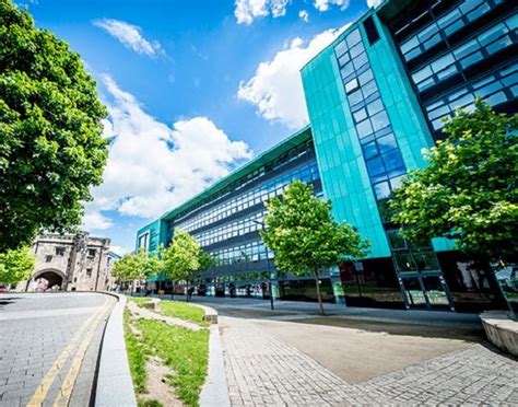 Leicester Castle Business School Scholarships: Detailed Guide - Scholarships World