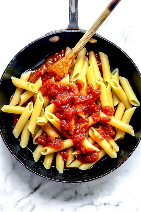 Penne Pasta with Easy Marinara - foodiecrush.com