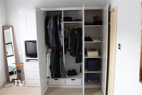 14 Fitted Wardrobe Ideas for a small bedroom | JV Carpentry