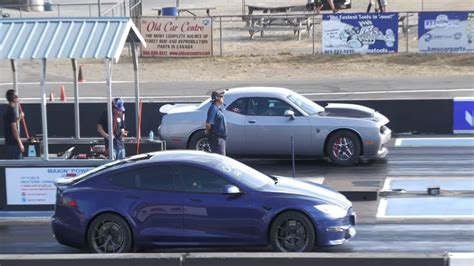 Close race to watch: Tesla Model S Plaid vs. 1,000-horsepower Dodge ...