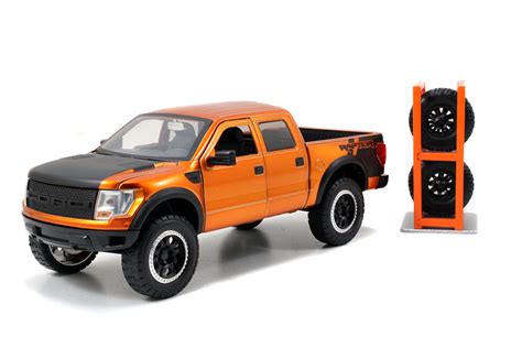 Just Trucks 1:24 2011 Ford F-150 SVT Raptor Die-cast Car with Tire Rack ...