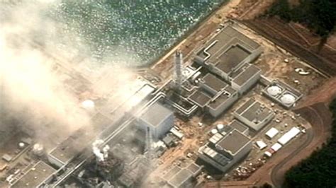 Inside the Wrecked Fukushima Nuclear Reactor Facility 5 Years After Disaster - ABC News