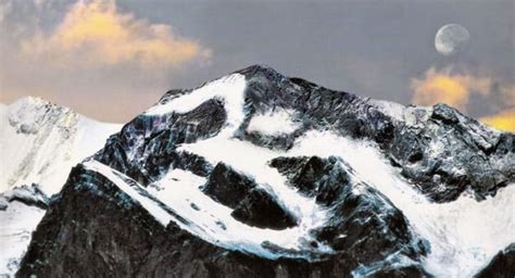 Adi Kailash Om Parvat Trek - Book Now, Best Deal