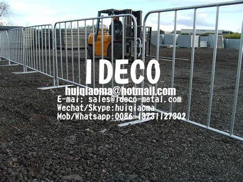 Interlocked Steel Metal Crowd Control Barriers & Safety Barricades with ...