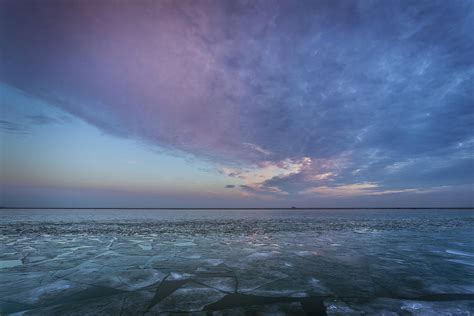 Frozen Lake Michigan Photograph by Krzysztof Hanusiak | Pixels