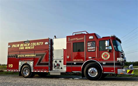 Custom Pumper – Palm Beach County Fire Rescue, FL | Sutphen Corporation ...