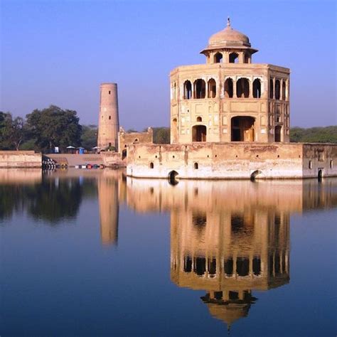 Hiran Minar – Ranikay, Pakistan - Atlas Obscura