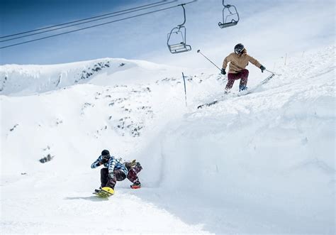 Summer skiing in Stryn | Hotel Alexandra in Loen, Norway