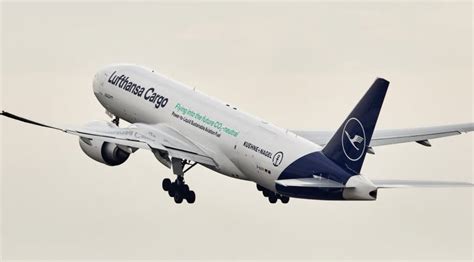 Lufthansa Cargo updates on decarbonisation initiatives - AirGuide.info ...