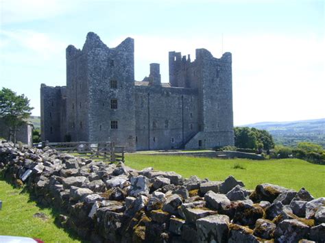 CASTLE BOLTON BUILT IN 1350, MARY QUEEN OF SCOTS WAS IMPRISONED HERE ...