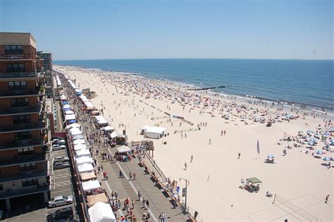 Long Beach NY. One of NY's best beaches. Stepping right off the train onto this Long Island spot ...