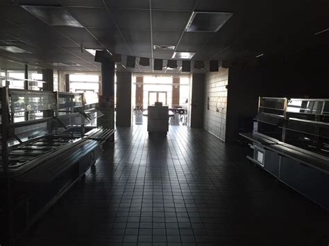 Middle School Cafeteria : r/liminalspaces