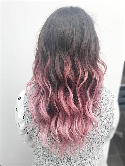 Tie and dye rose par XYZ Verviers-Heusy | Pink ombre hair, Brown ombre hair, Ombre hair color