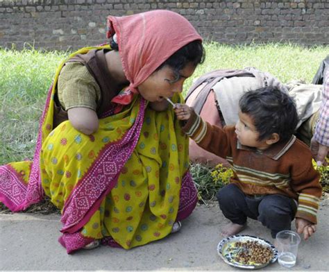 Here Are Several Of The Most Inspiring Photos Of Feeding The Poor That ...