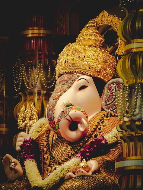 Lord Ganesha figurine photo – Free Crowd Image on Unsplash | Fondo de pantalla ganesh, Ganesha ...